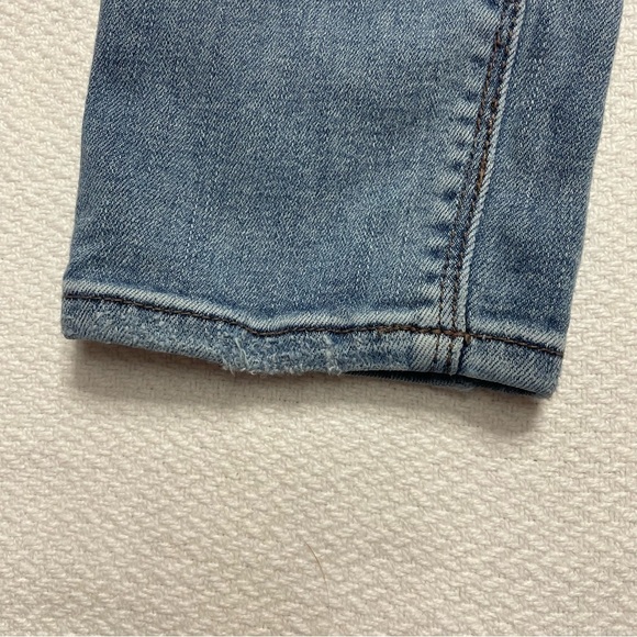 White House Black Market Jeans Crop Distressed Women's Size 0 - Picture 6 of 16